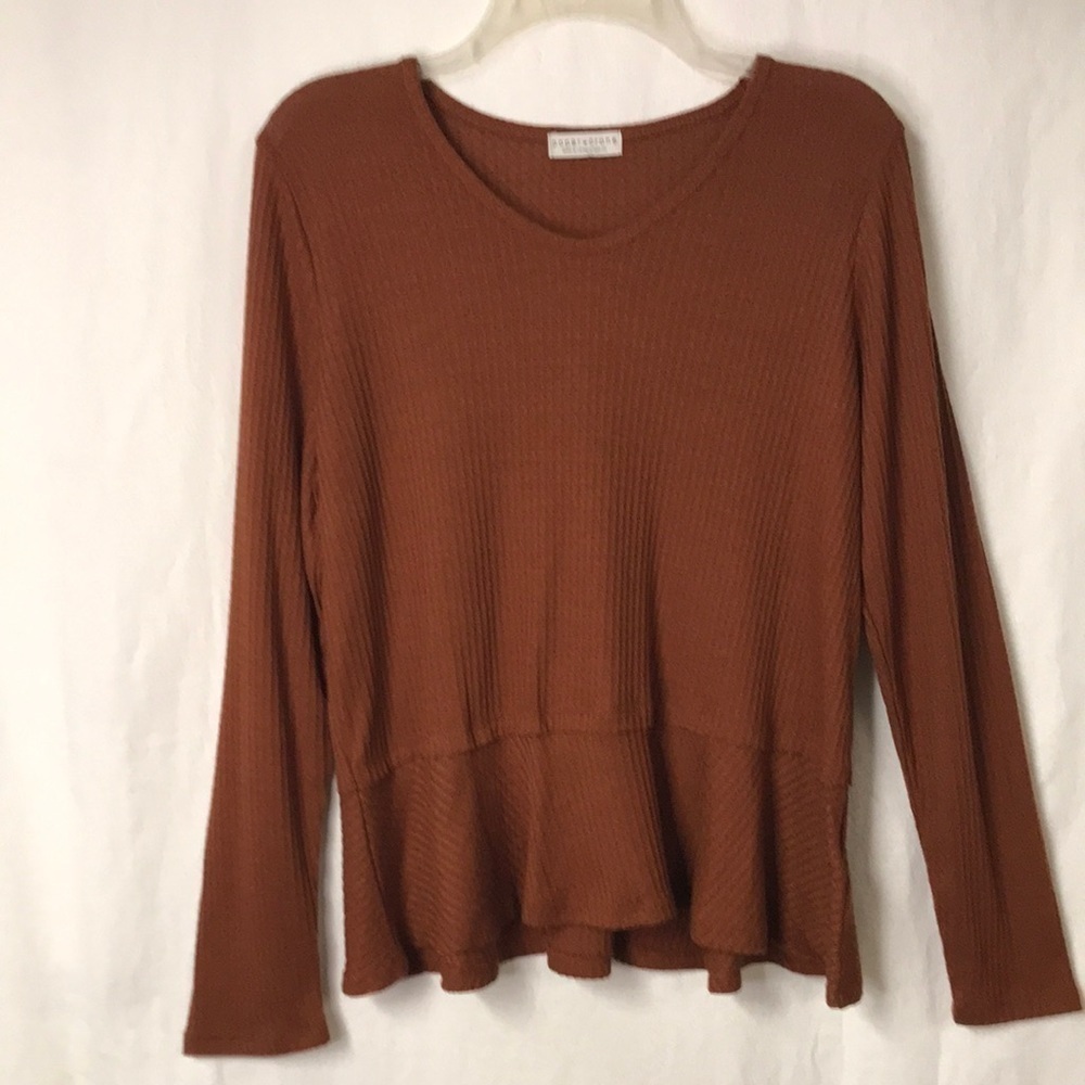 Paper Crane Women’s Pullover Top M Rust color with Peplum Long Sleeves Soft Boho